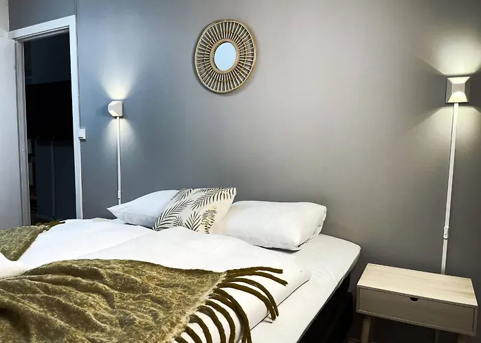 - Billiard Sauna Apartament *